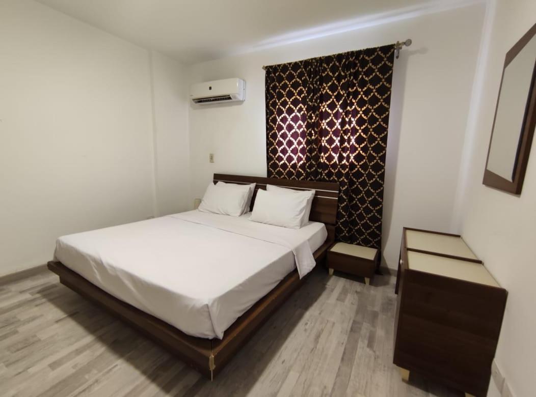Apartment Manazil Al Rehab *