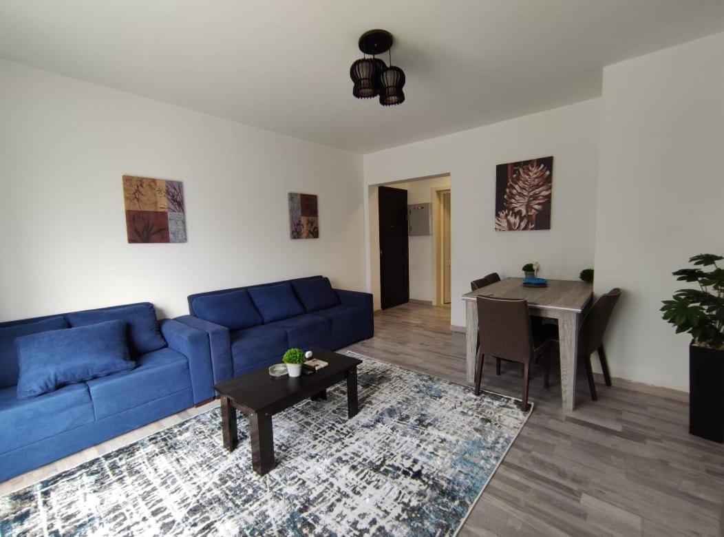 Apartment Manazil Al Rehab