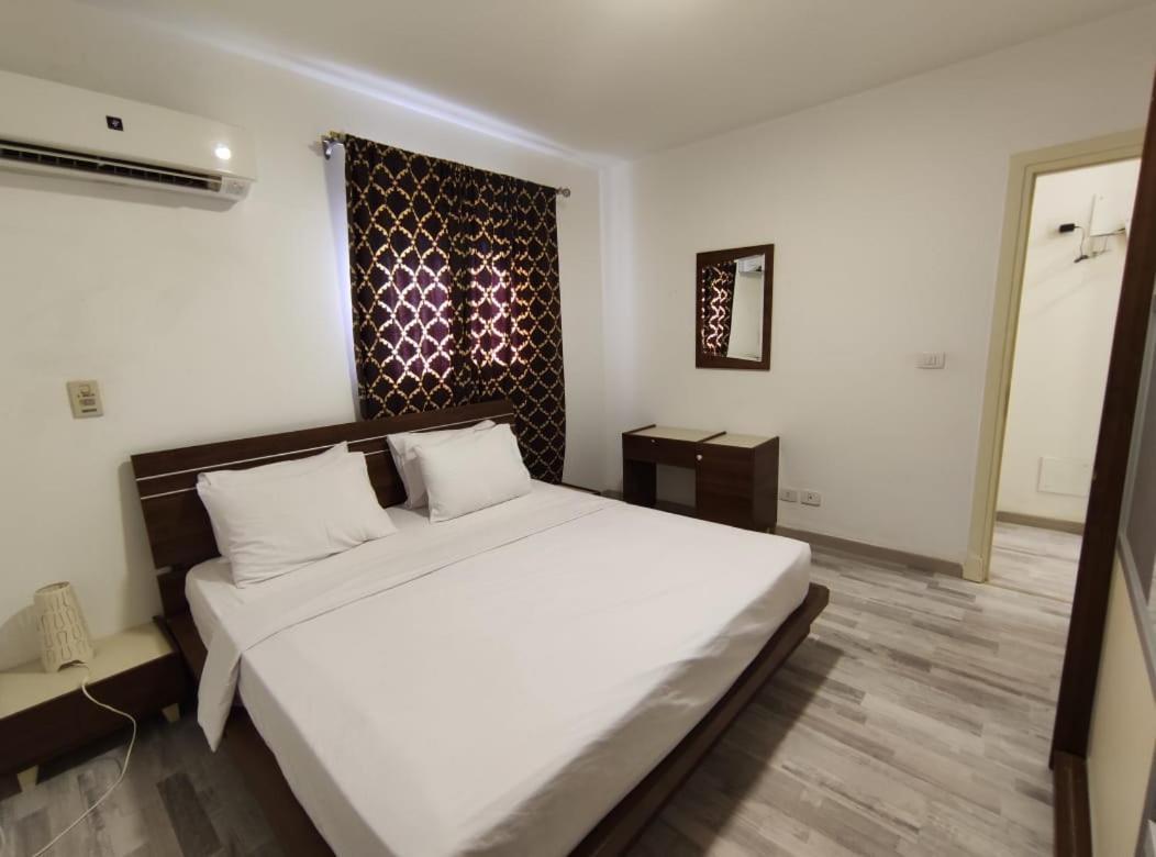 Manazil Al Rehab Apartment Cairo
